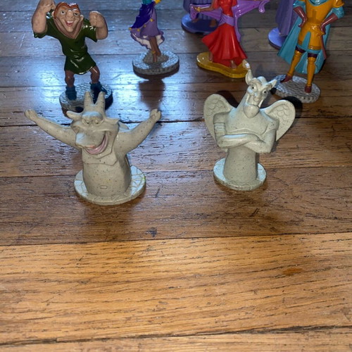Disney Notre Dame collectible figures used, set of 9