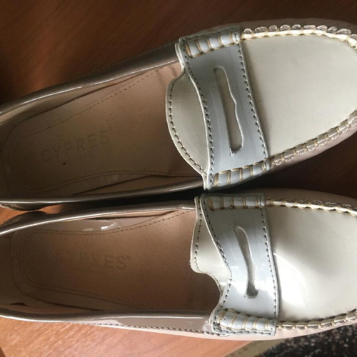 Cypres women's loafers moccasins new, white leather, size 38