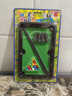 Mini Billiards Table new, plastic, 22x13.5 cm