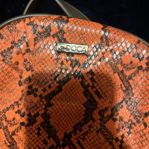 Doca backpack bag like new, orange