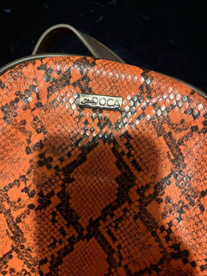 Doca backpack bag like new, orange