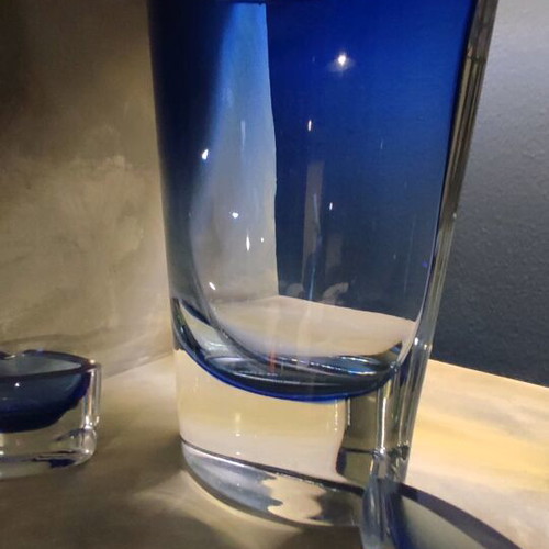 KROSNO LSA glass vase like new, set with two cobalt blue ashtrays