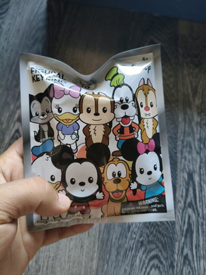 Figural Disney keyrings new, sealed