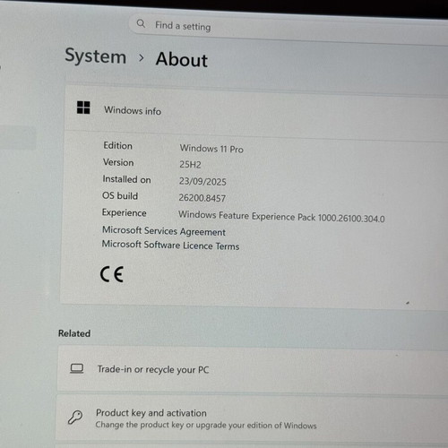 Microsoft Surface Pro 6 i5 8GB RAM 256GB SSD with Keyboard like new