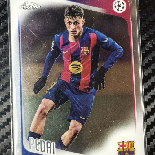 2025/26 Topps Chrome UEFA Club Competitions Pedri Base Card