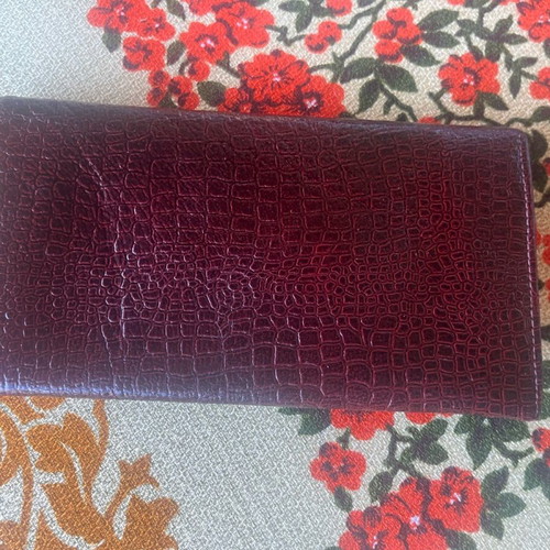 Wallet genuine leather like new Greek made with 2 compartments