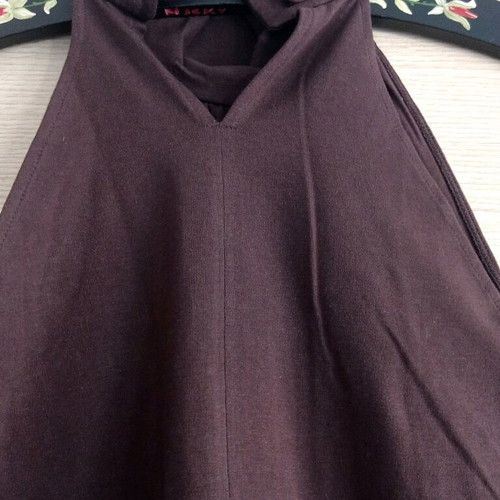 Brown blouse with cut-out shoulders large new