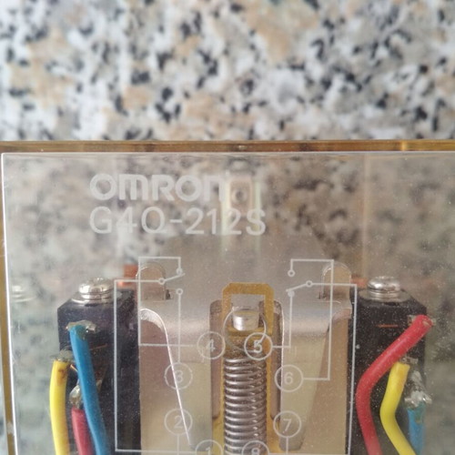 2 Omron ratchet relays with bases, coils 220V and 110V