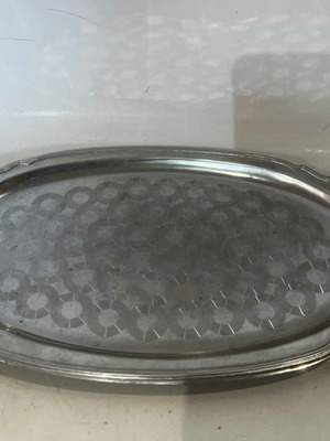 Vintage oval metal serving tray 31.5 cm used