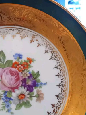 Limoges dessert plate set of 4 like new, petrol with gold and flowers