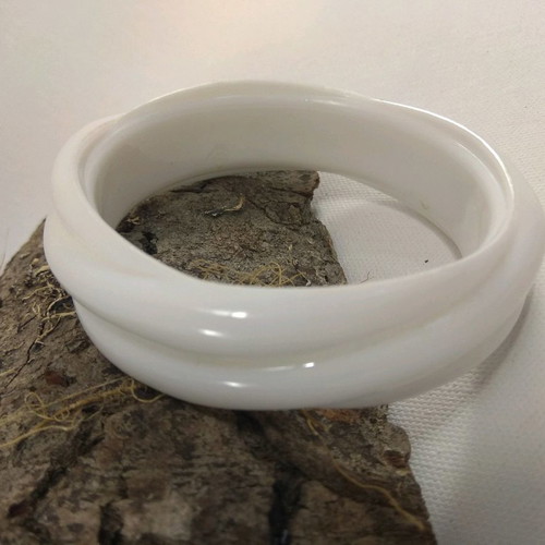 Vintage earrings and bracelet set white collectible 80s disco style new
