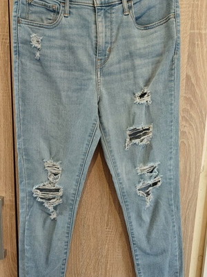 Levi's 720 High Rise Super Skinny women's jeans like new