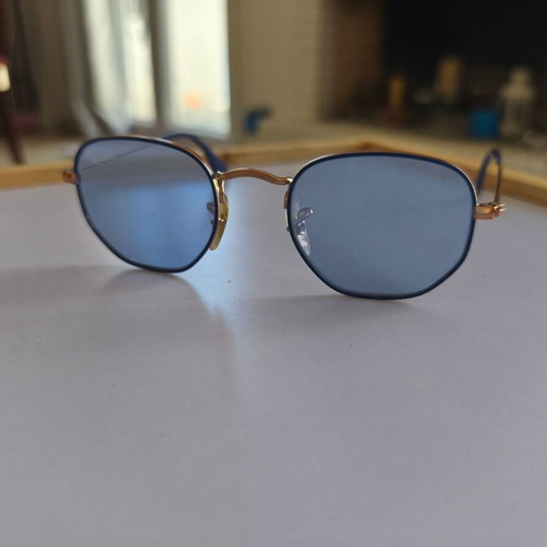 Rayban sunglasses mirror like new, blue and gold frame