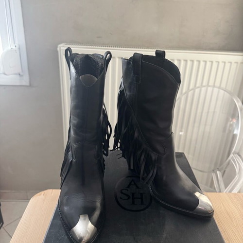 Ash black boots like new, size 37