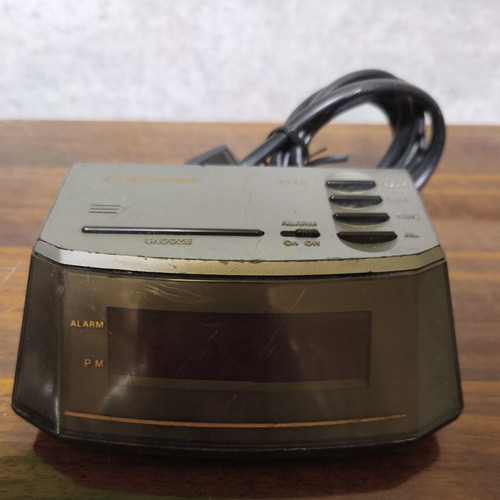 Digital clock used with power cord