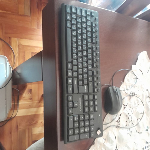 Keyboard and mouse set used, functional