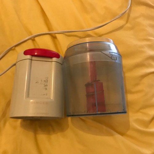 Singer slicer used without the red blade