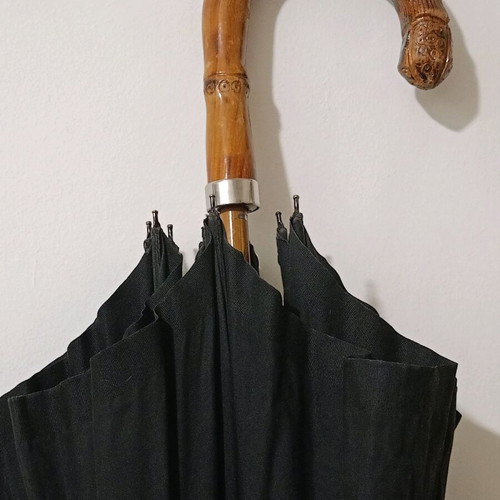 G.F.F 1978 umbrella used with bamboo handle