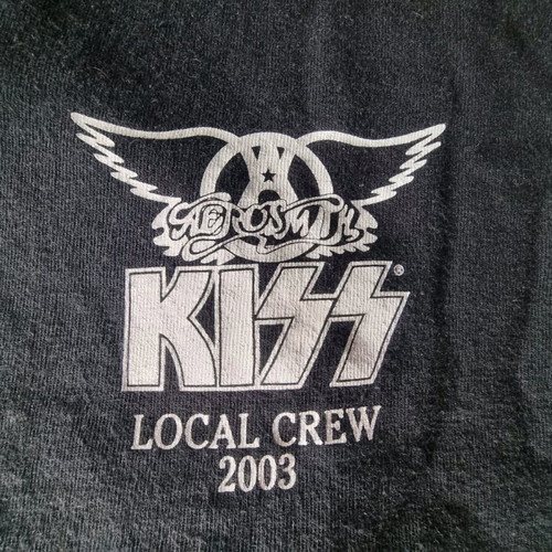 Aerosmith Kiss Local Crew 2003 T-shirt used, size Large, black