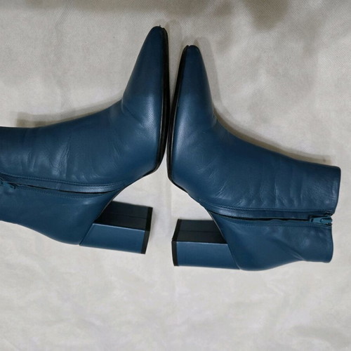 Anna F boots petrol leather size 37 like new