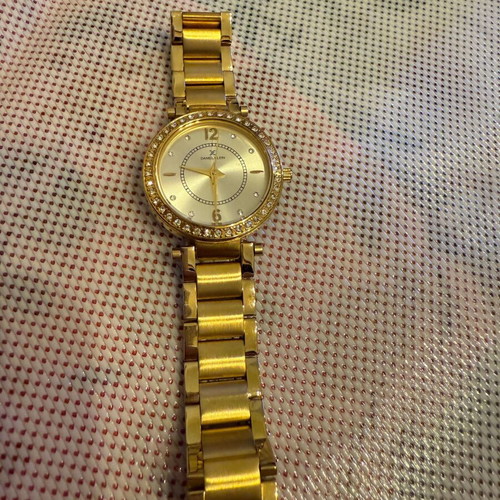 Daniel Klein women's watch gold like new