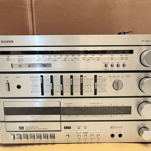 Silver SS171 Turntable Radio Cassette Player and Equalizer new