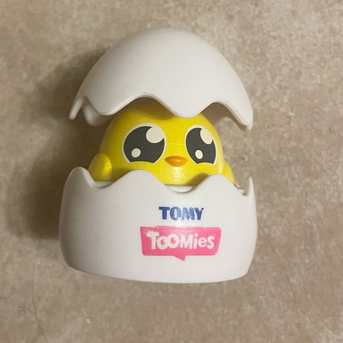 Tomy Toomies Pop & Hatch baby toy like new