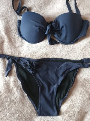 Swimsuit used, padded bra, size M, blue