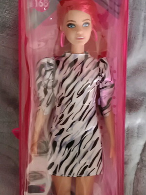 Barbie Fashionistas #168 new