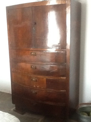 Σιφονιέρα εποχής 1955 μεταχειρισμένη με πέντε συρτάρια και ντουλάπι