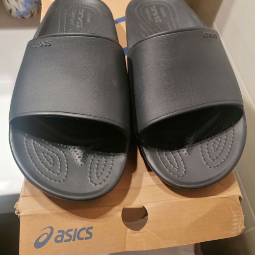 Crocs Classic II slippers new, size 48-49, black