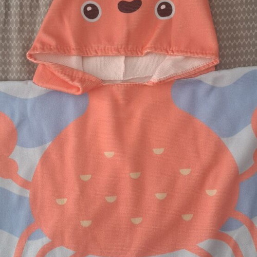 Children's beach towel cape like new, quick-dry fabric 60×60