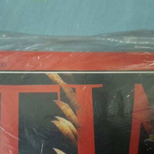 Time magazine issue January 1, 2000 like new