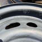 Γνήσιες ζάντες Mazda 2 15" σαν καινούργιες, συμβατές με Toyota Yaris και Suzuki Swift