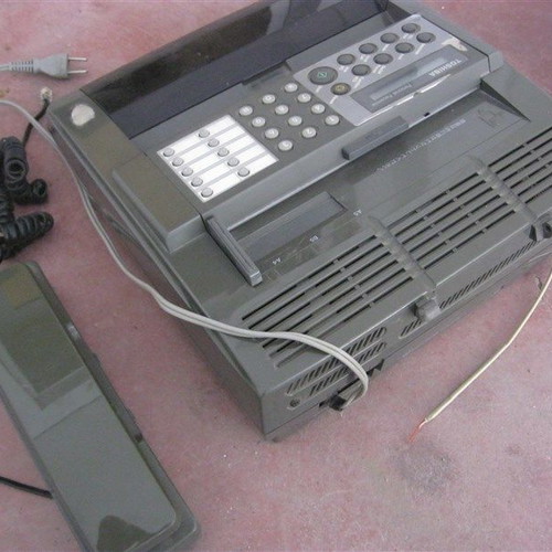 Toshiba fax used, 110 V, requires transformer