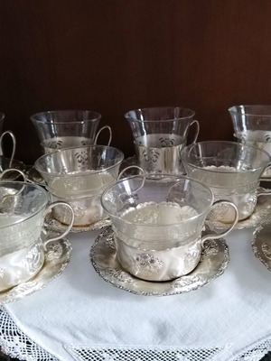 Tea cups collectible, like new, pack of 10 vintage
