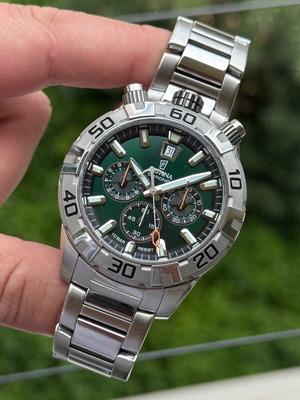 Festina Bullhead Chronograph watch new, stainless steel, green dial