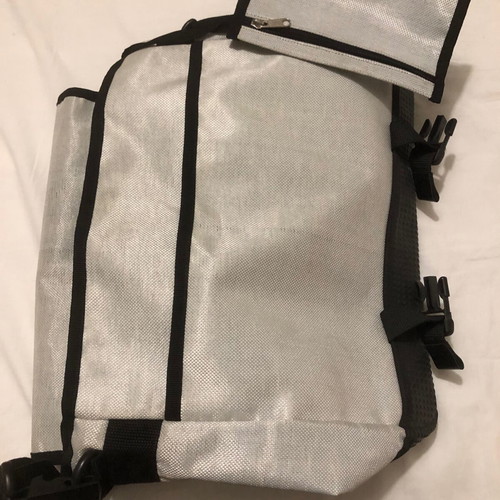 Bree waterproof gray messenger shoulder bag like new