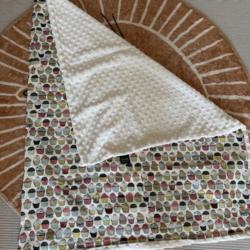 La Millou baby blanket double-sided used