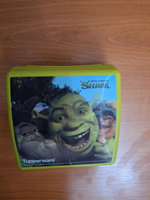 Tupperware δοχείο φαγητού Shrek με 3D lenticular σχέδιο σαν καινούργιο