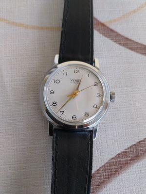 VENUS VINTAGE αντρικό κουρδιστό