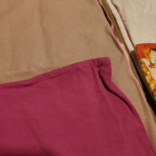 Various pillowcases like new, 2 pcs 50x50 and 4 pcs 40x40