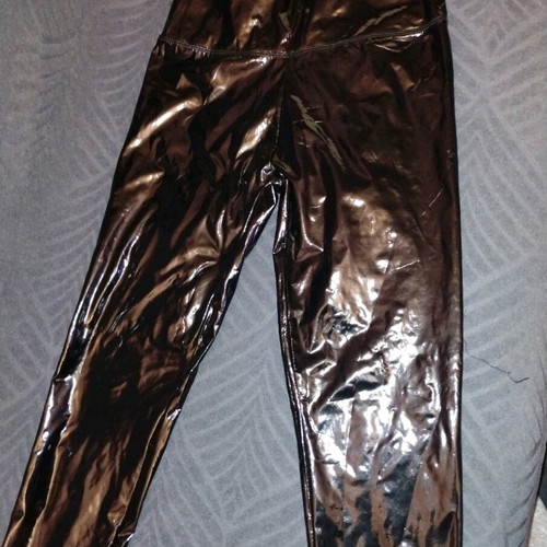 Celestino leggings with vinyl effect in black and beige, like new