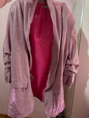 Pink blazer with glitter like new