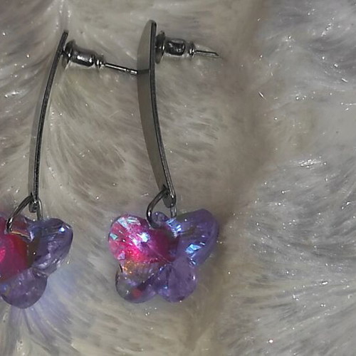 Women's earrings with purple crystal butterfly shape new
