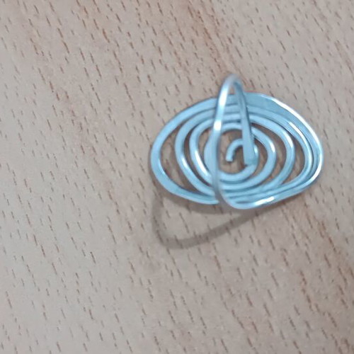 Handmade oval hammered ring from aluminum wire, new, silver color