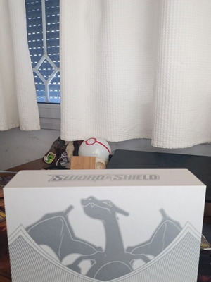 Pokemon Sword and Shield Premium Collection Box Charizard