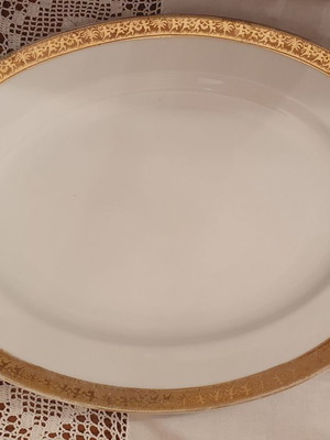 Rosenthal serving platter used 38cm x 28cm