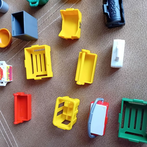 Playmobil accessories like new, boxes and parts
