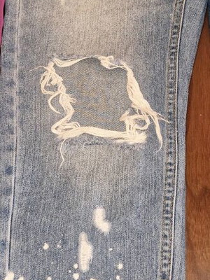 Bershka boyfriend jeans with rips in loose fit, like new